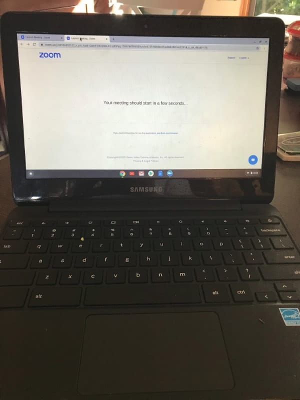 chromebook-open-to-zoom-parents-support-distance-learning